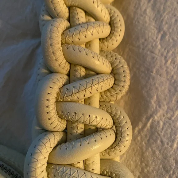 KARA off-white cobra camera bag NWOT - Picture 8 of 9